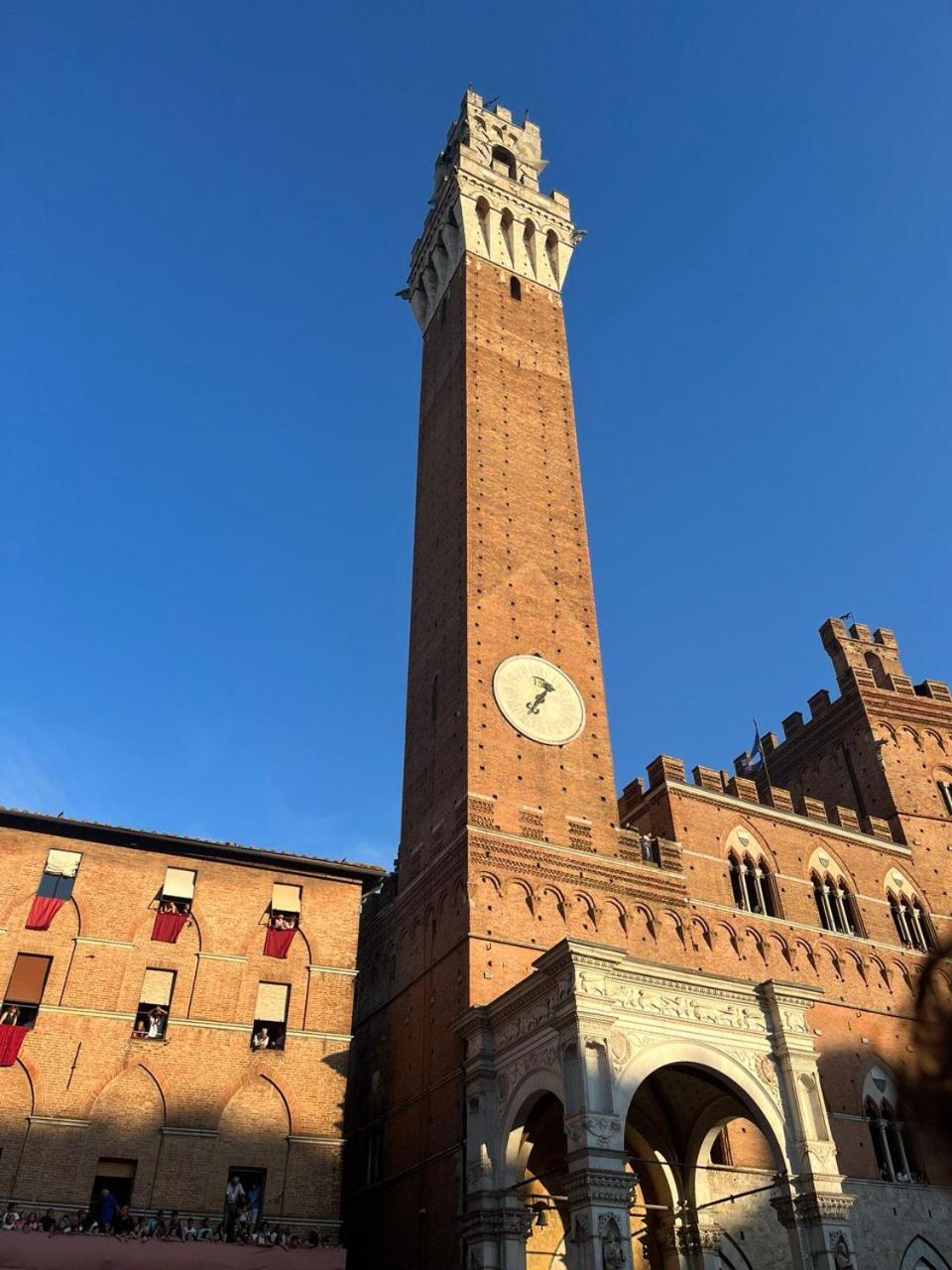 La Campanina-Nel Cuore Di Siena E Della Contrada Экстерьер фото