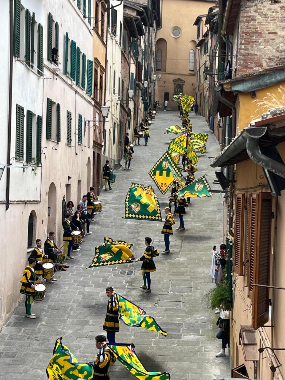 La Campanina-Nel Cuore Di Siena E Della Contrada Экстерьер фото