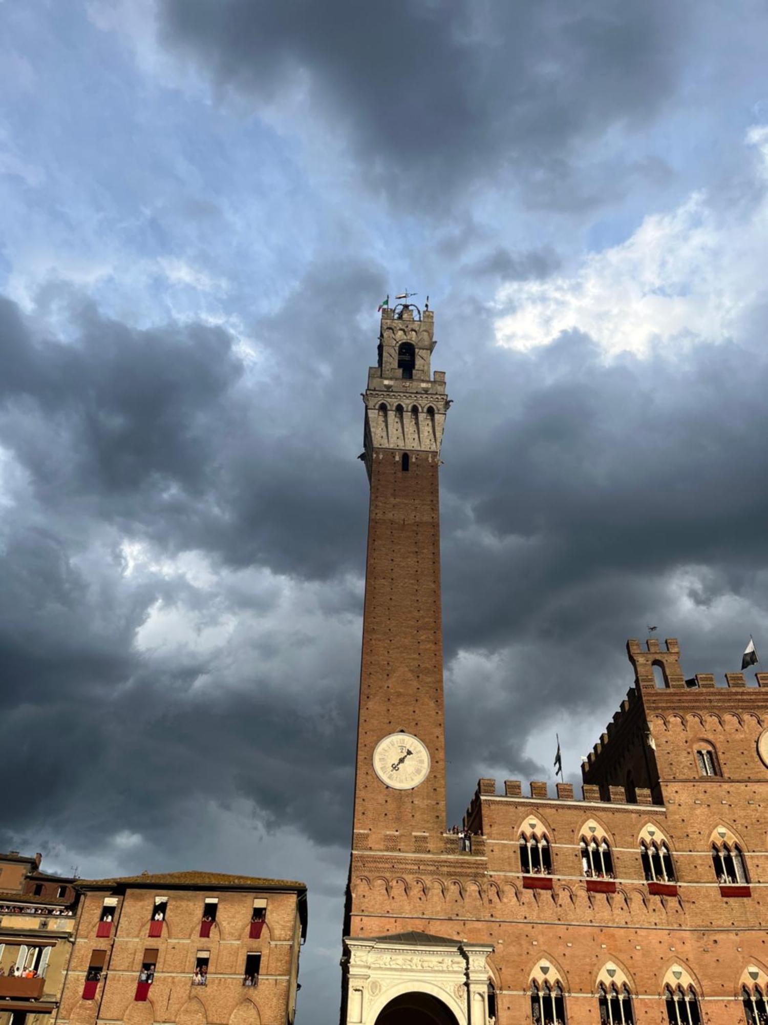 La Campanina-Nel Cuore Di Siena E Della Contrada Экстерьер фото